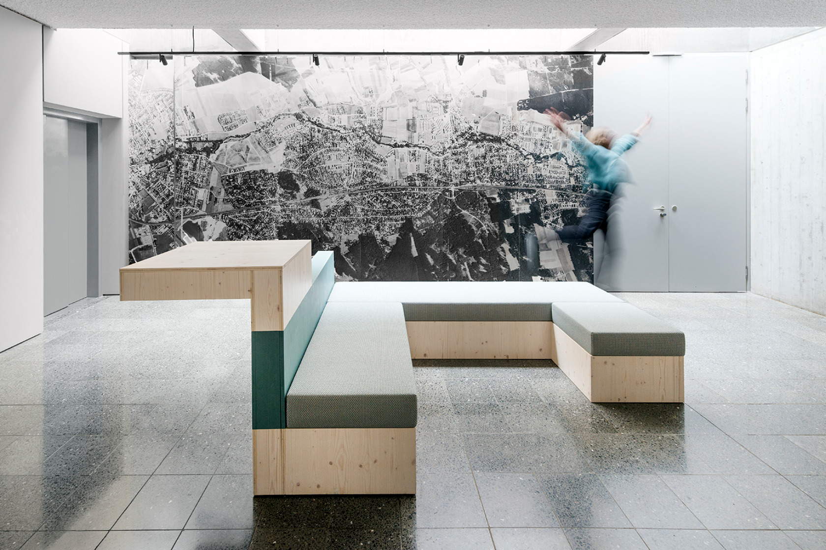 02 sig Besucherinsel by studio lot.jpg